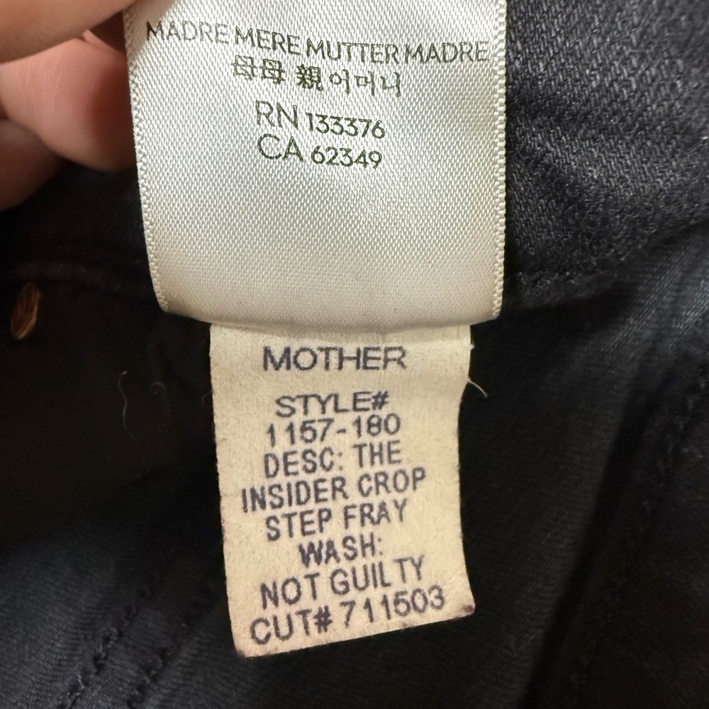 MOTHER The Insider Mid-Rise Crop Step Fray Jeans - Picture 4 of 9